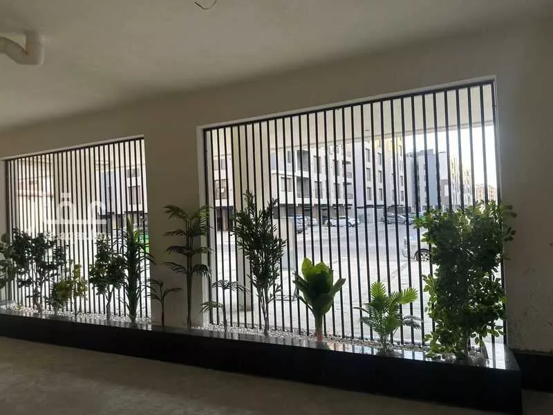 شقة 4 غرف في الحمرا 4