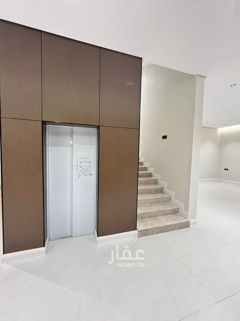 فيلا 8 غرف في ظهرة لبن 5