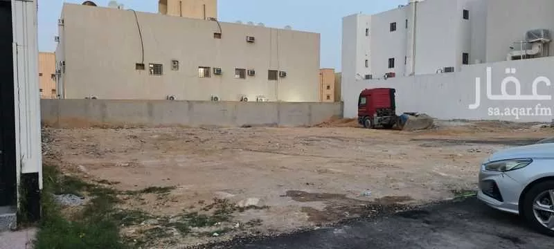 land in Dhahrat Laban, Riyadh 4