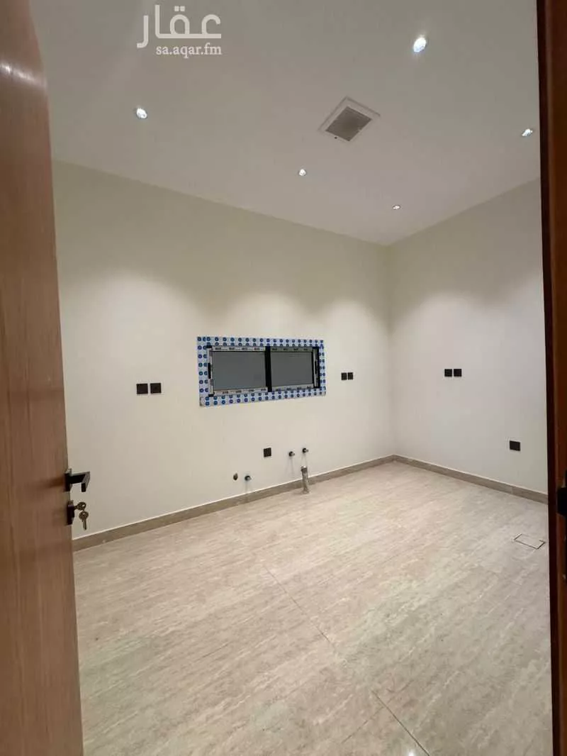 فيلا 5 غرف في الصوارى 4