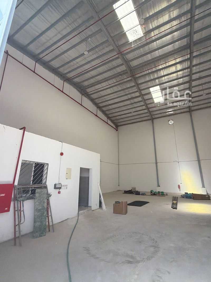 1 bedroom warehouse in Al Ghnamiah, Riyadh 8