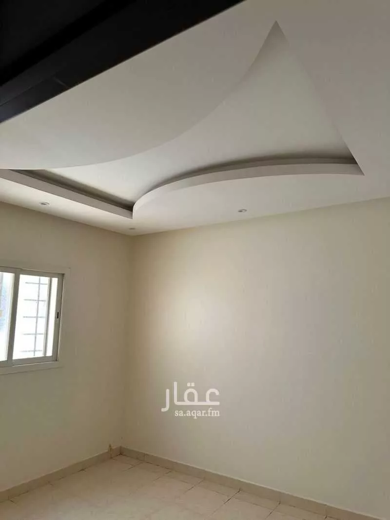 6 bedroom floor in Dhahrat Laban 5