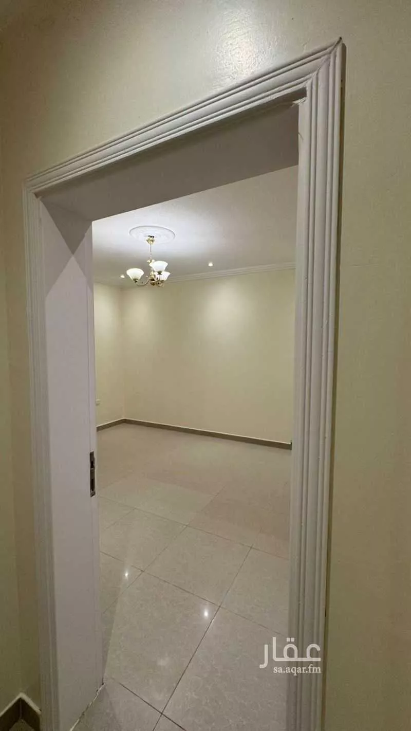 4 bedroom apartment in Al Wahah, Riyadh 6