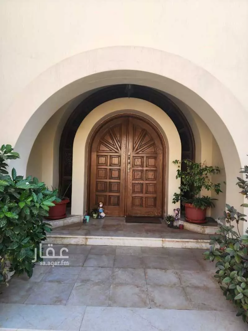 فيلا 9 غرف في الشاطئ 3