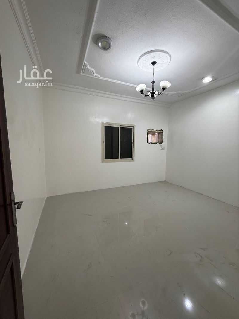 2 bedroom apartment in Dahiat King Fahd, Eastern Province 4