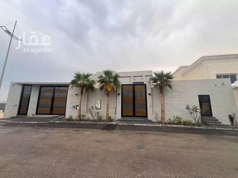 فيلا 15 غرف في المنتزه 2