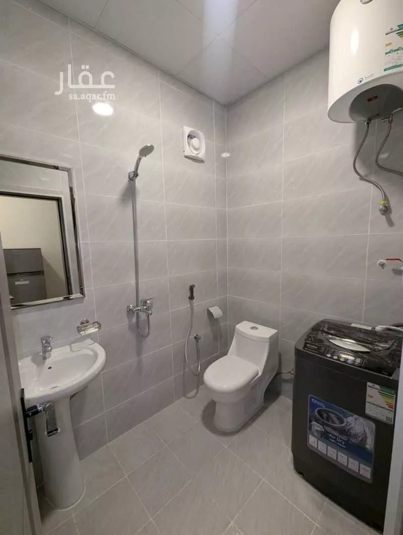 عمارة 1367 م² في جرير 3