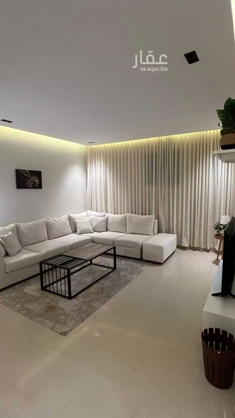 شقة 1 غرف في الملقا 4