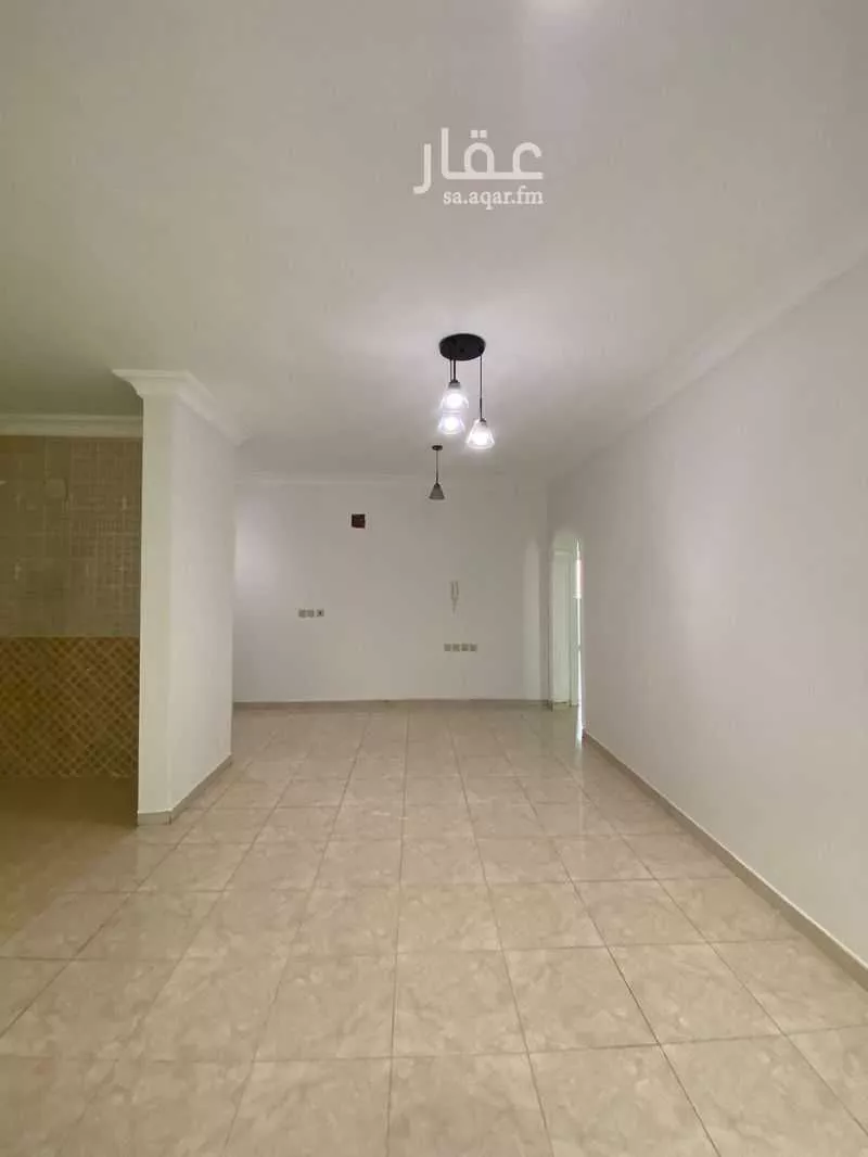 3 bedroom floor in Al Munsiyah 4