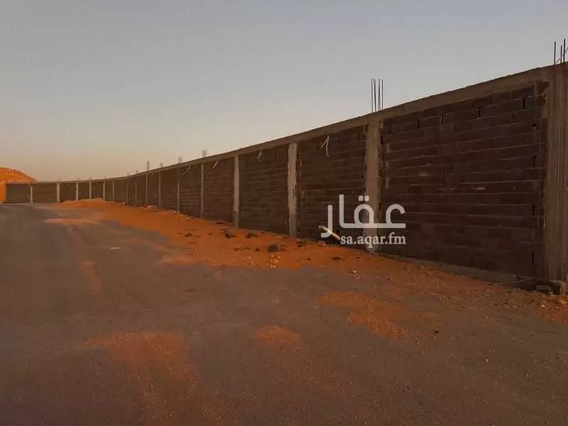 أرض 6736 م² في أحد 4