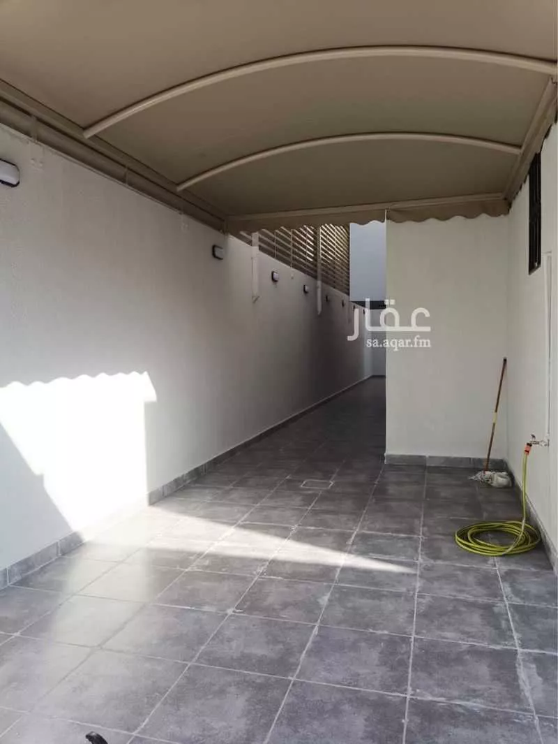 فيلا 4 غرف في ظهرة لبن 4