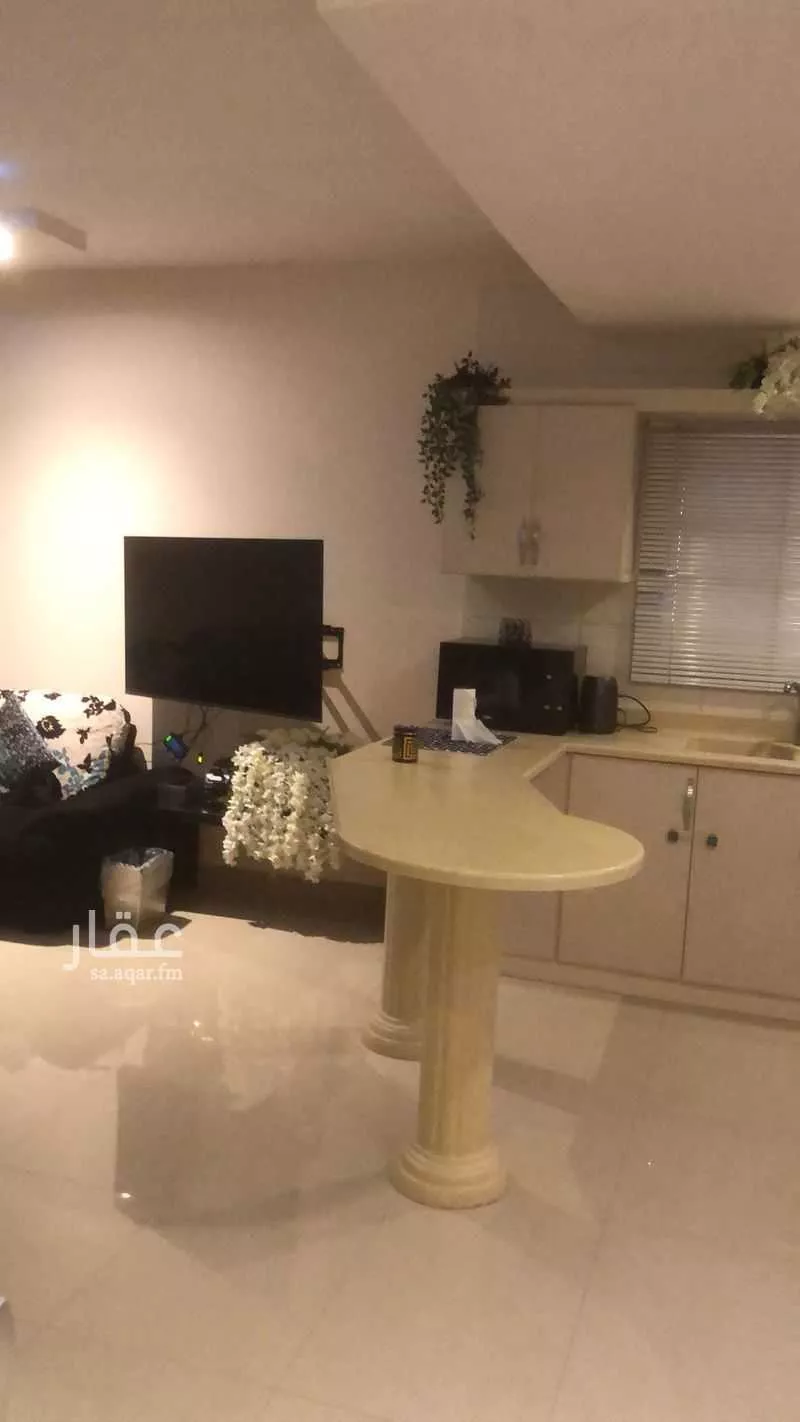 شقة 4 غرف في الملقا 5