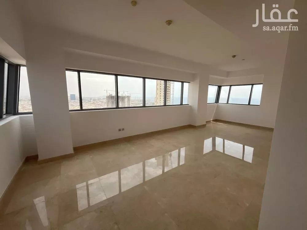 2 bedroom apartment in Al Shati, Jeddah 20