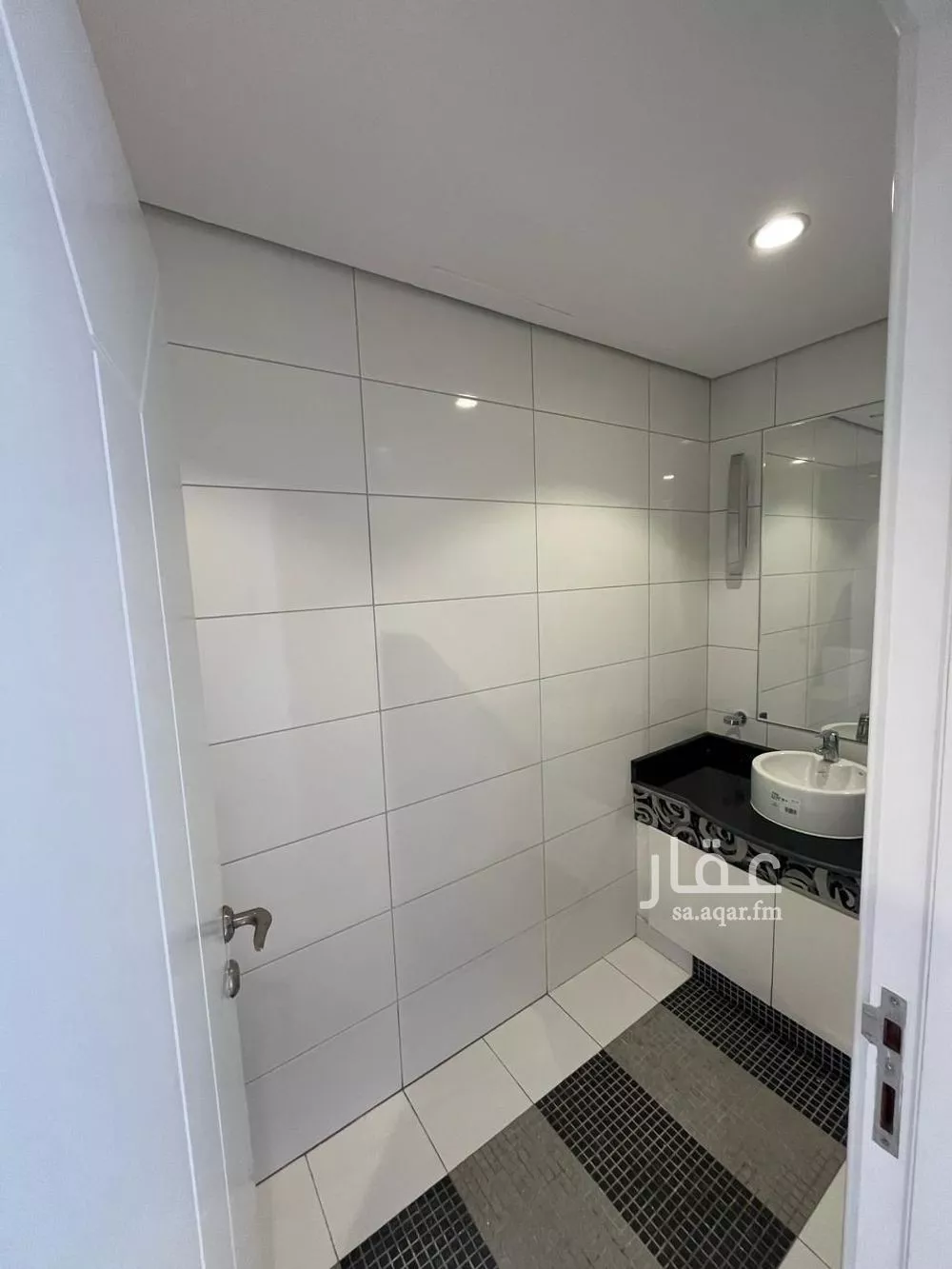 2 bedroom apartment in Al Shati, Jeddah 14