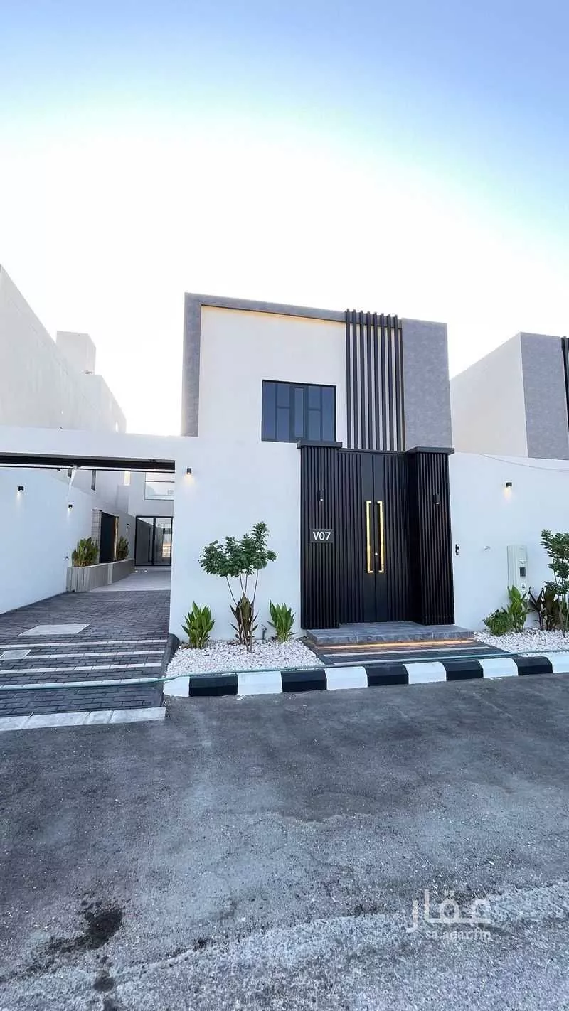 9 bedroom villa in Al Lulu 5