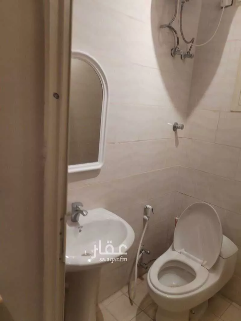 شقة 3 غرف في الثقبة 3