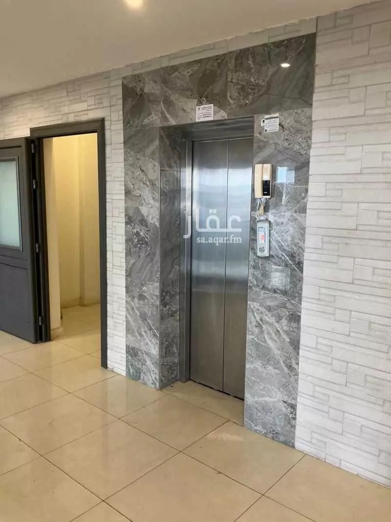 شقة 4 غرف في الحمرا 2