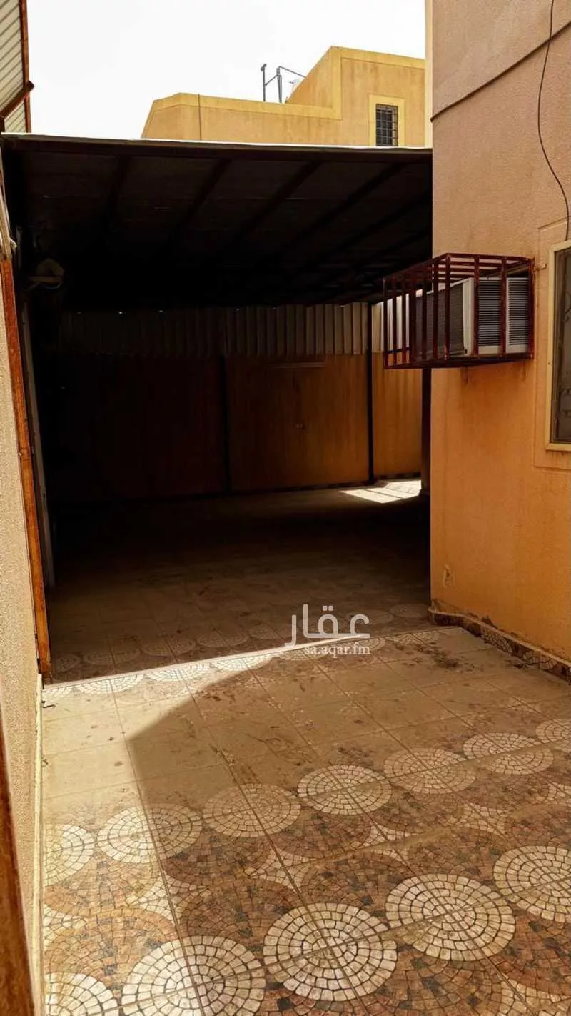 فيلا 6 غرف في ظهرة البديعة 3