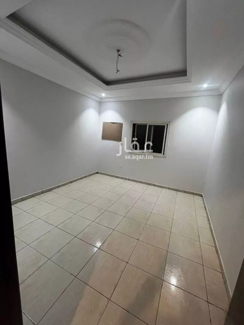 شقة 4 غرف في الاميرعبدالمجيد 1