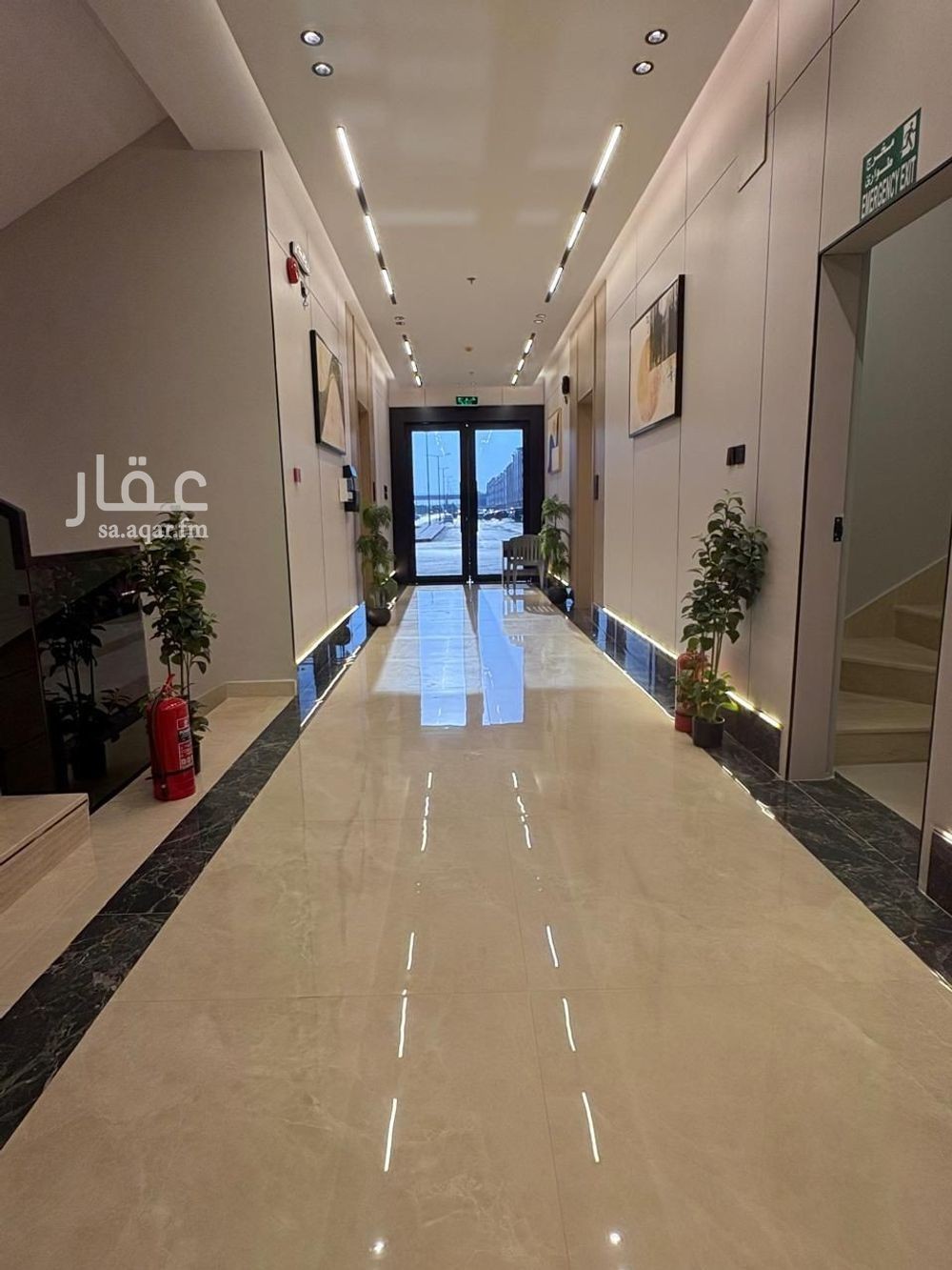 4 bedroom building in Riyadh 7