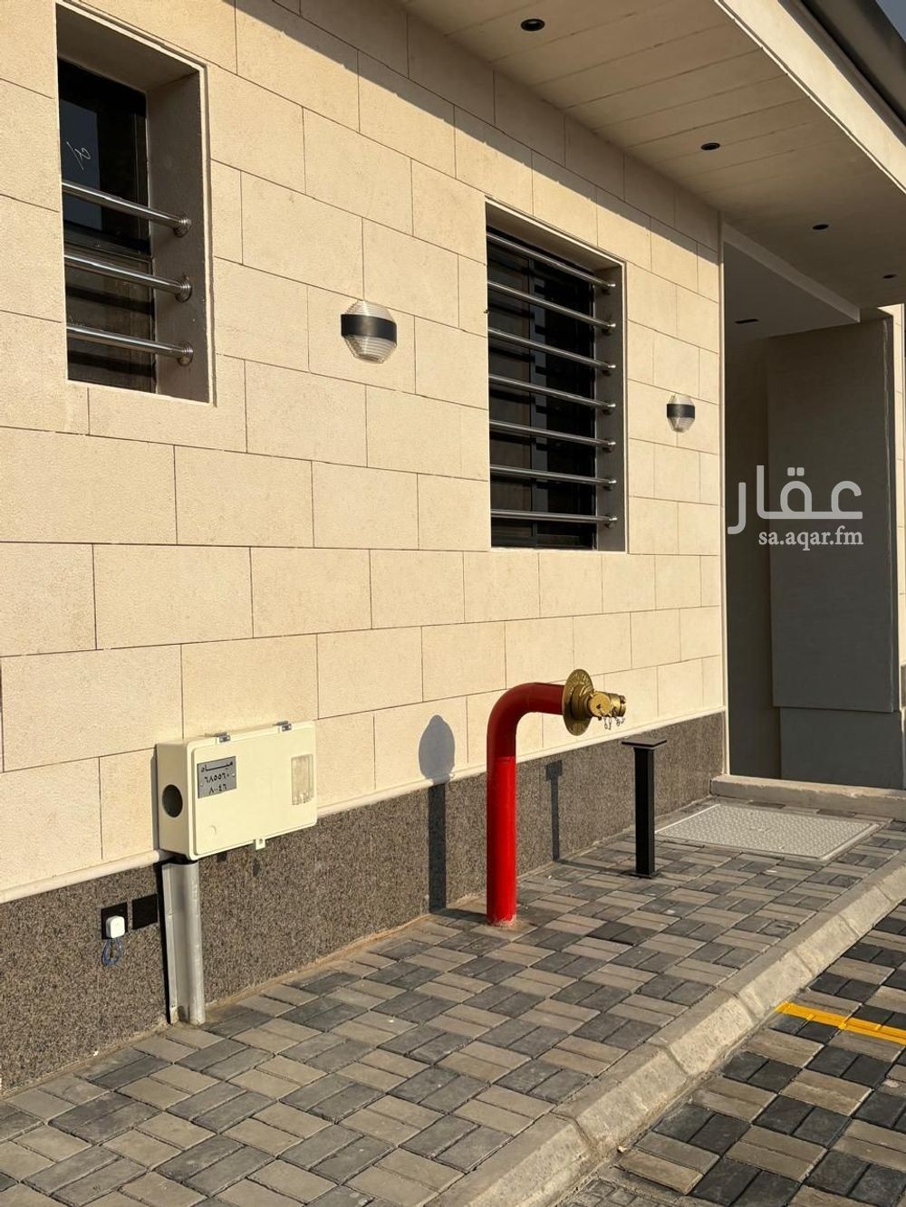 4 bedroom building in Riyadh 9