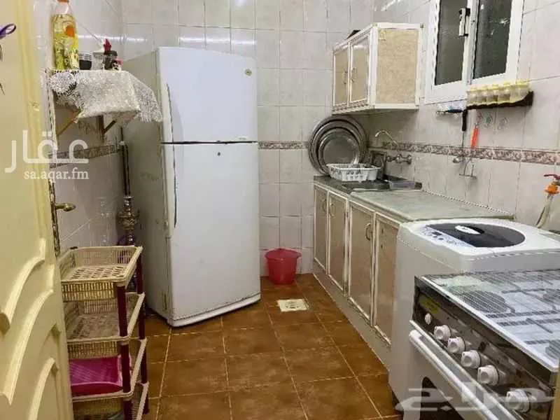 شقة 2 غرف في الروضة 2