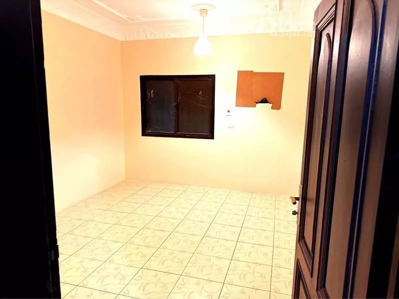 شقة 6 غرف في الصفا 5