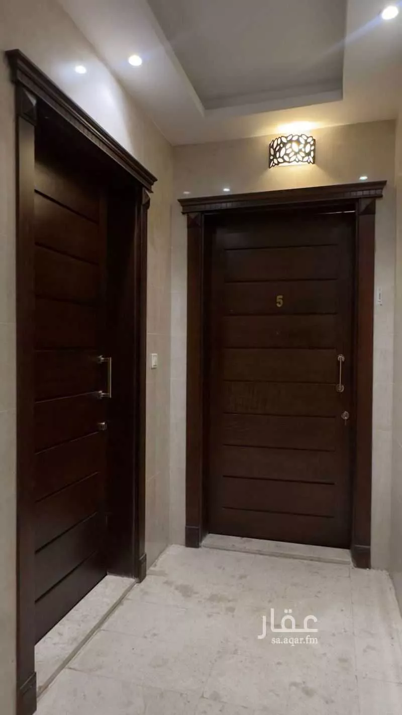 5 bedroom apartment in Al Wahah, Jeddah 6