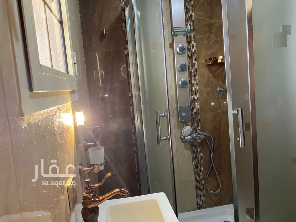 2 bedroom apartment in Al Rawdah 5