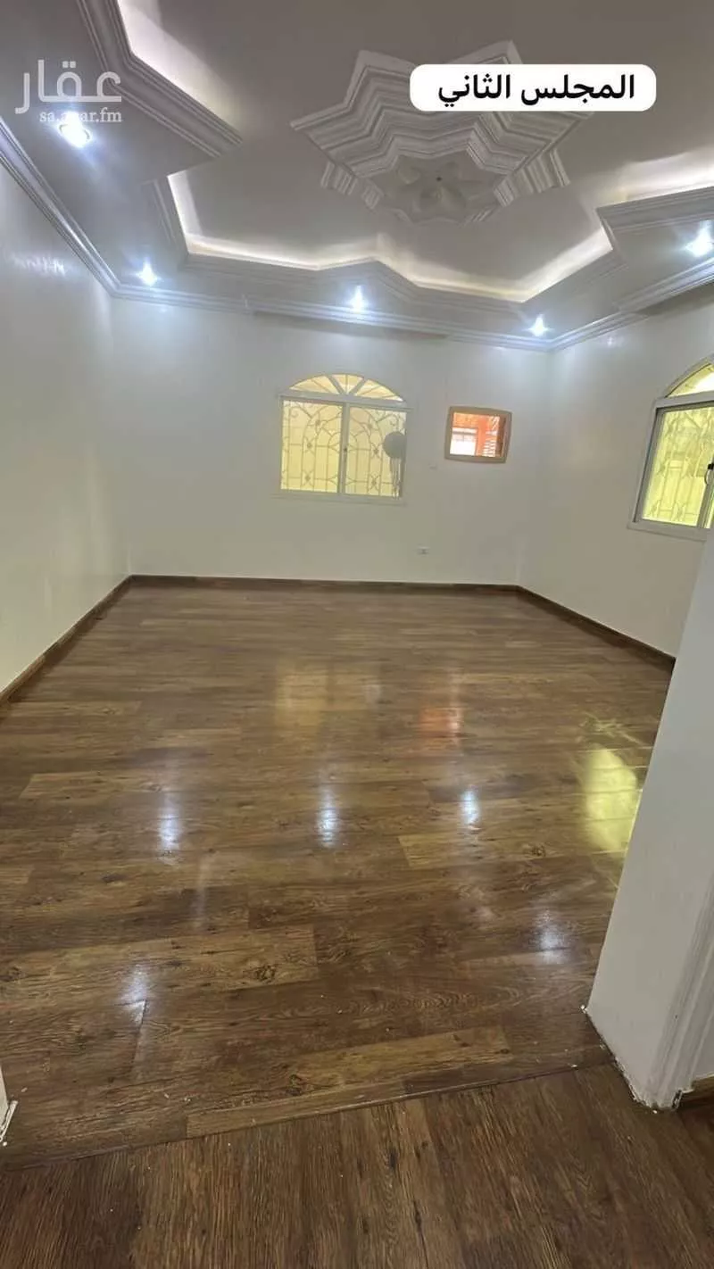 دور 5 غرف في المرجان 3