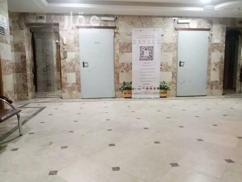 عمارة 505 م² في الروضة 4