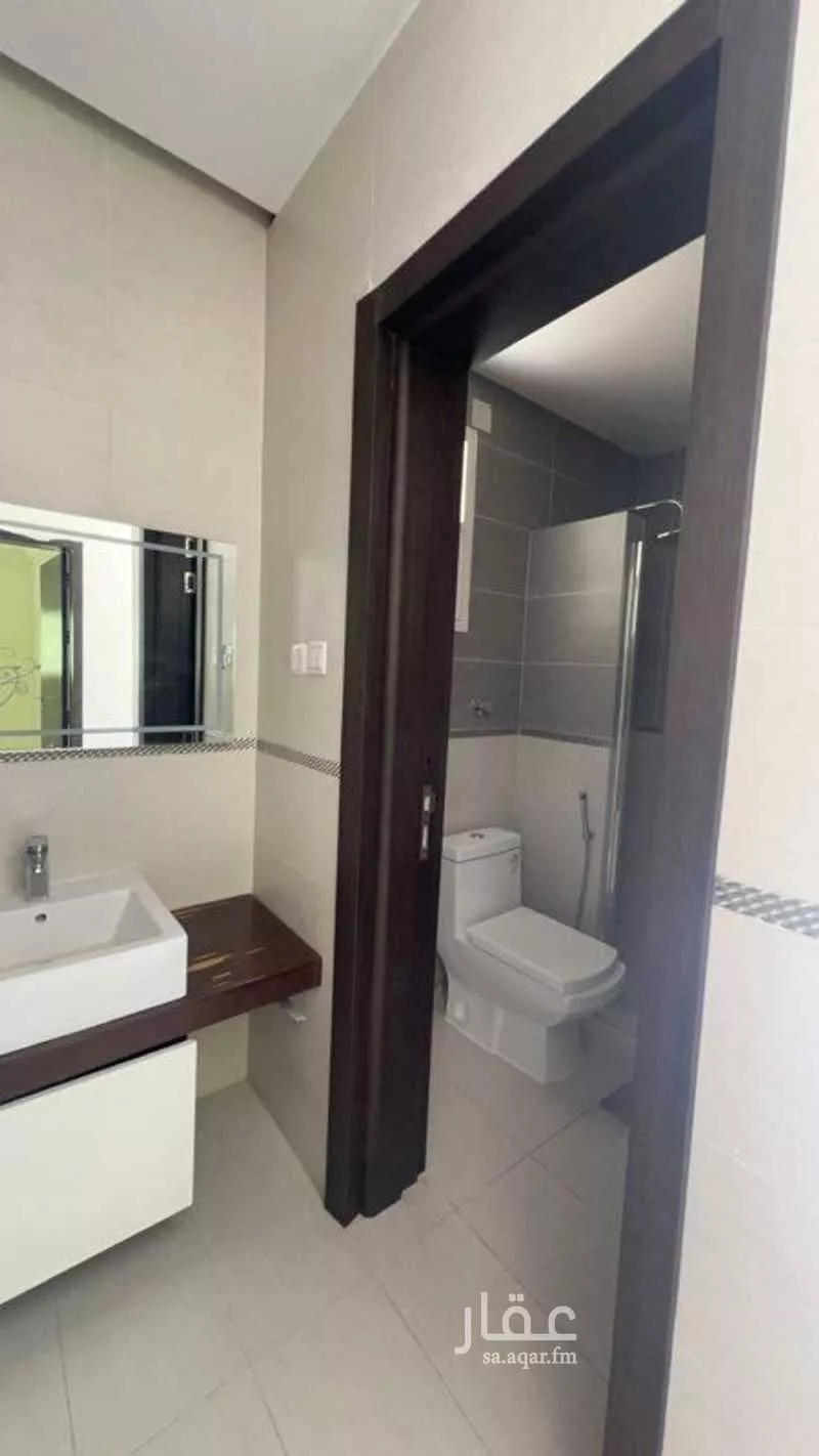 دور 1 غرف في الملقا 5