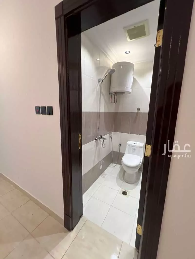 4 bedroom apartment in Al Malqa 5