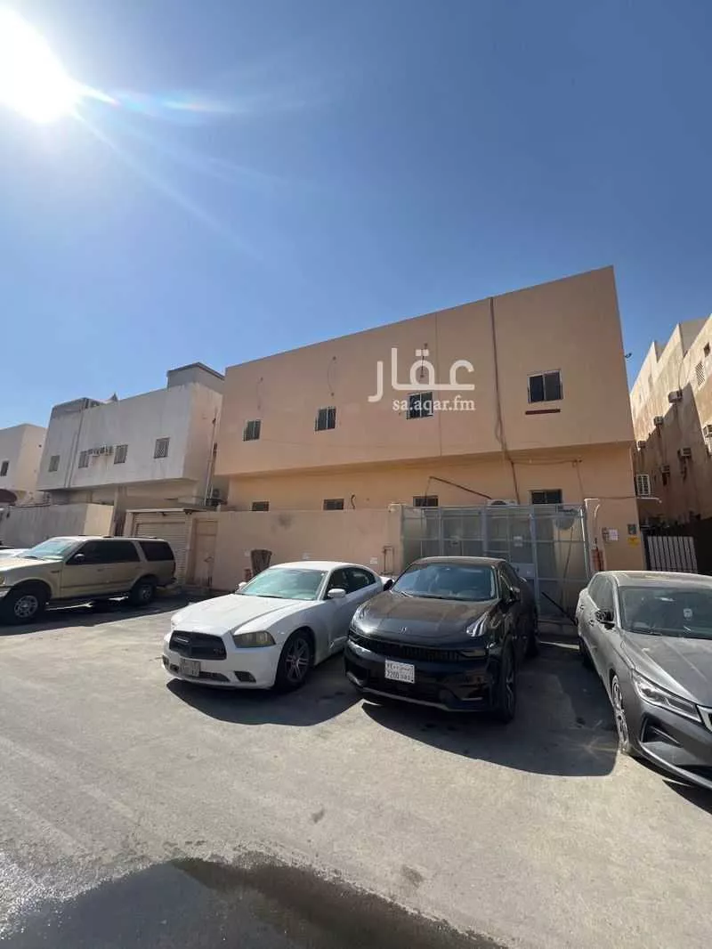 40 bedroom building in Al Olaya, Riyadh 9