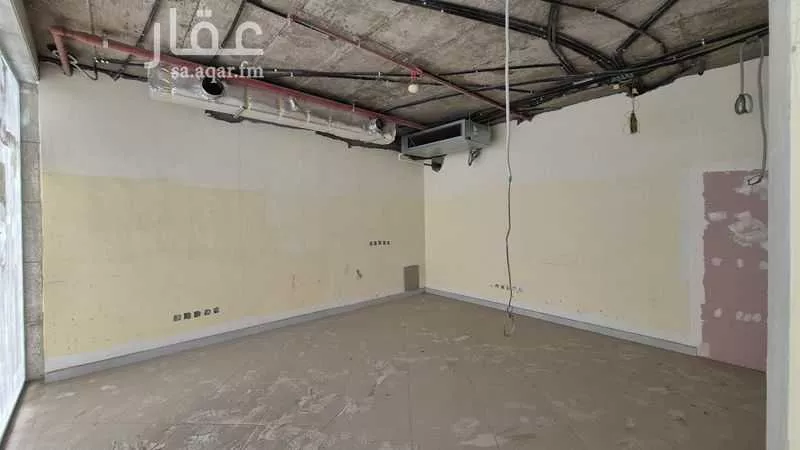 30 sqm shop in As Sieh 3