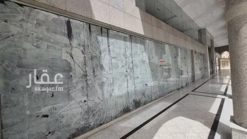 محل 175 م² في الفتح 5