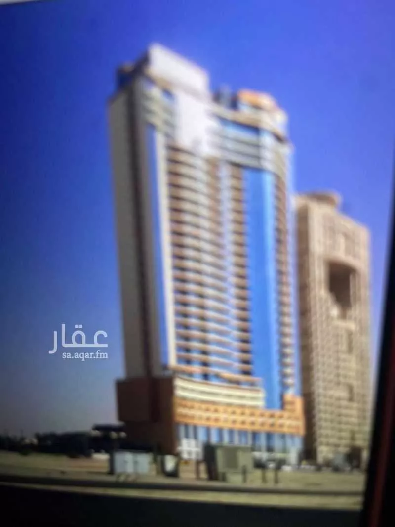 شقة 6 غرف في الشاطئ