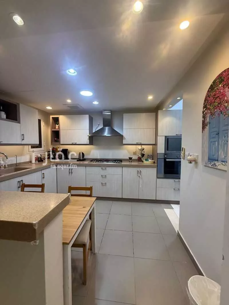 3 bedroom apartment in Qurtubah 5