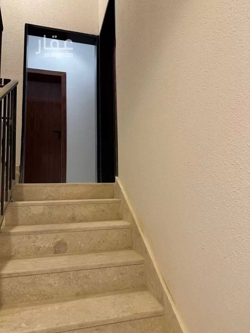 فيلا 6 غرف في الجنادرية 4