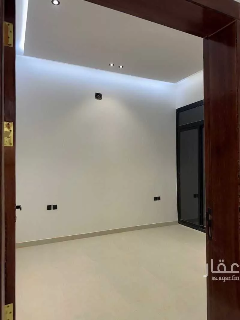 فيلا 5 غرف في الجنادرية 3