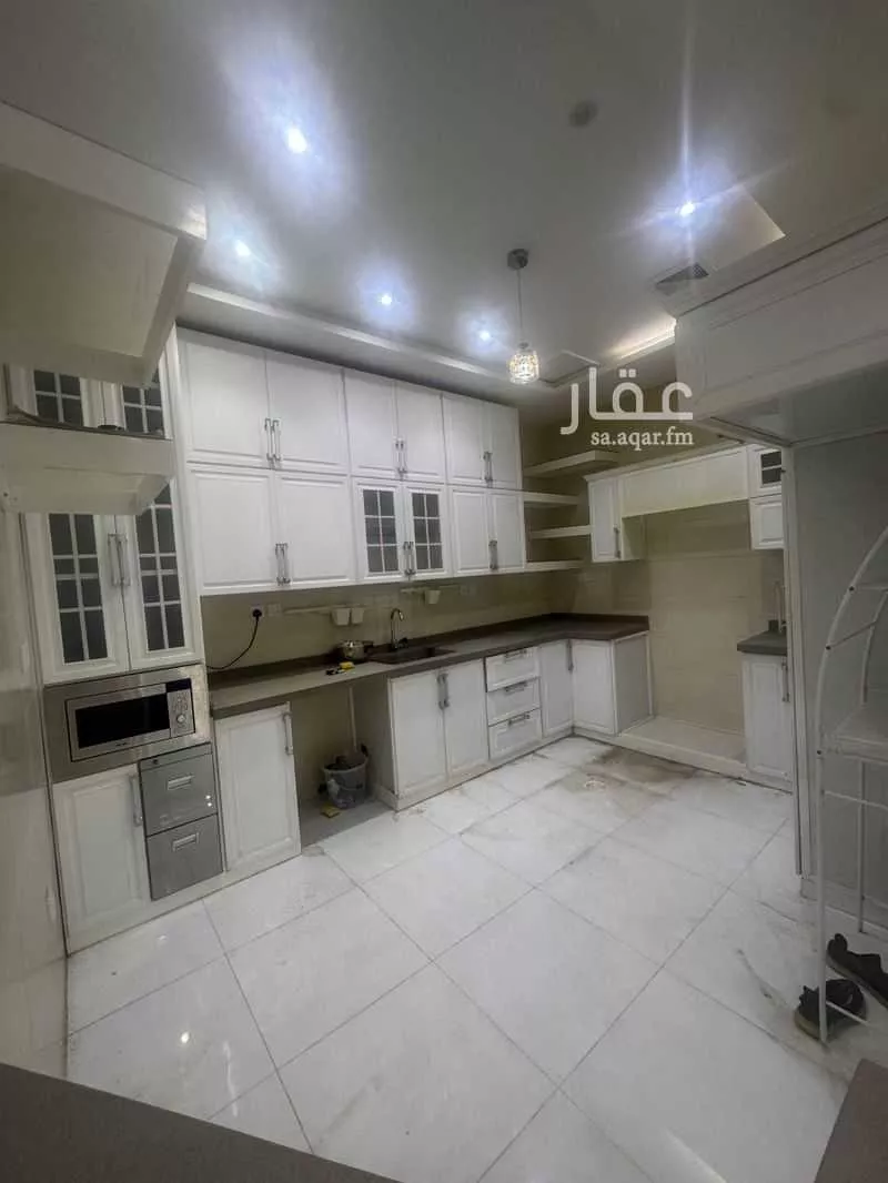 4 bedroom apartment in Al Rabwa, Jeddah 5