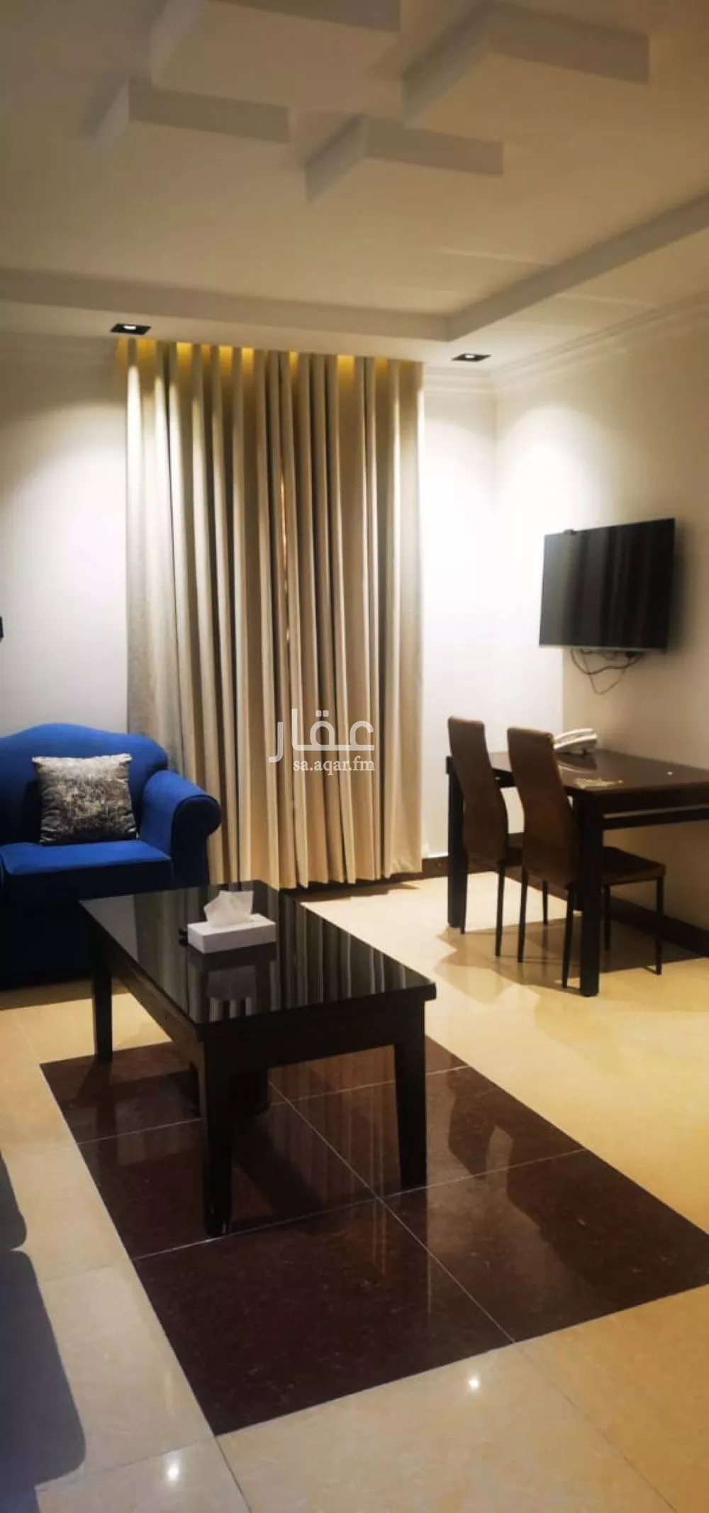 882 sqm building in Al Manar 4