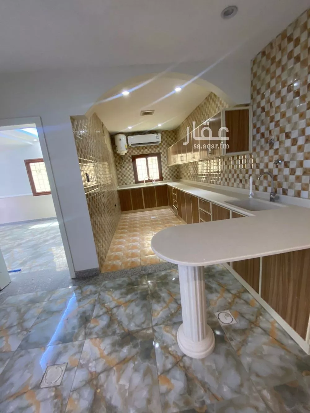 فيلا 4 غرف في الشعلة 1