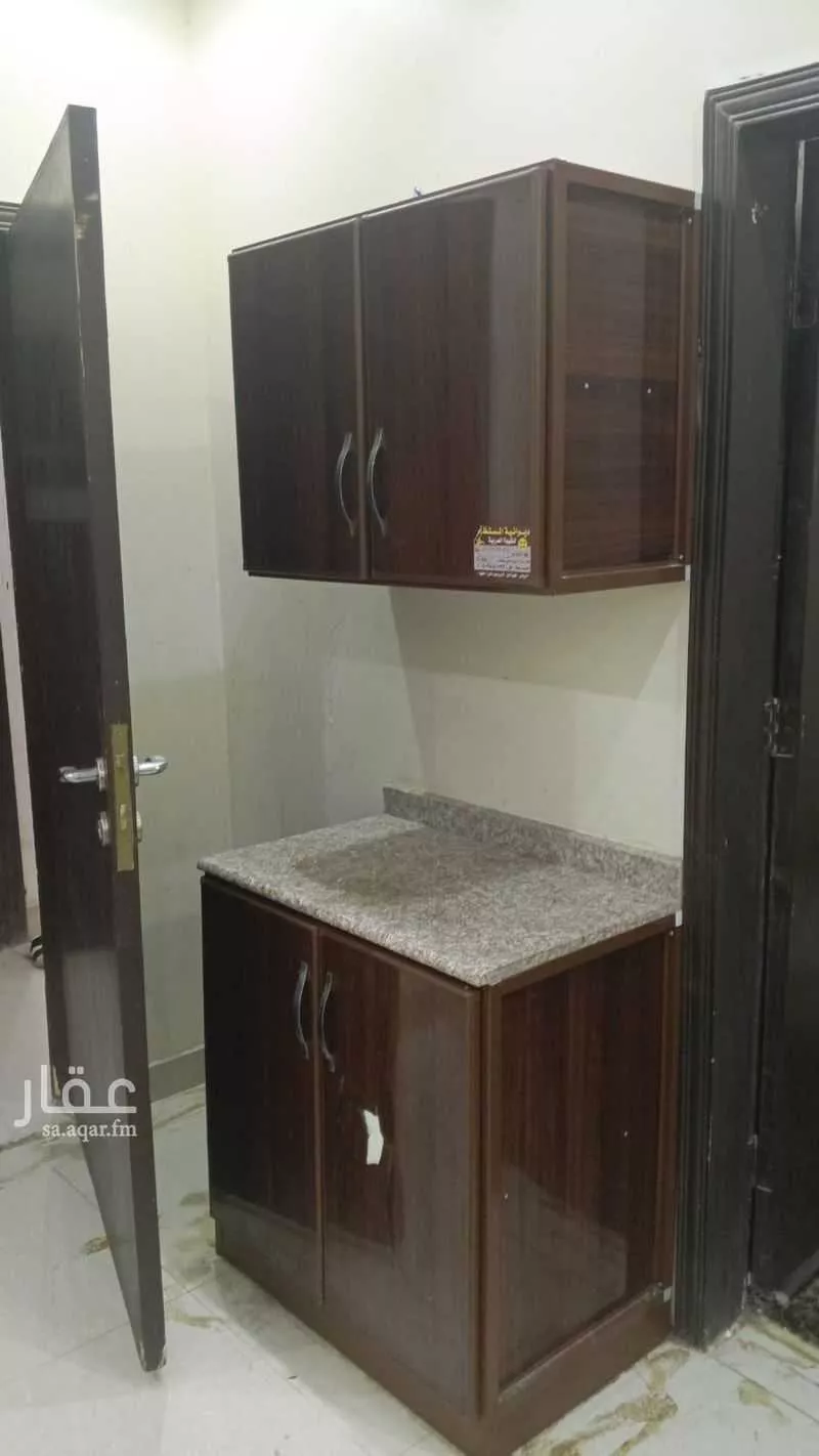 شقة 2 غرف في ظهرة لبن 5