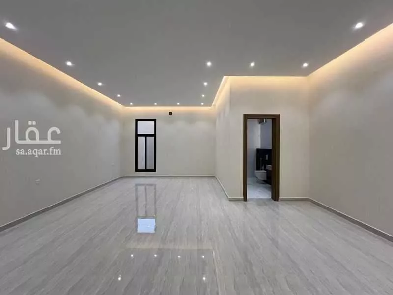 شقة 4 غرف في الشرق 3