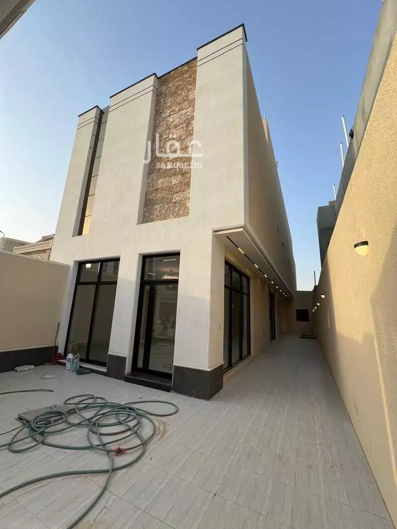 دور 5 غرف في الشرق 2