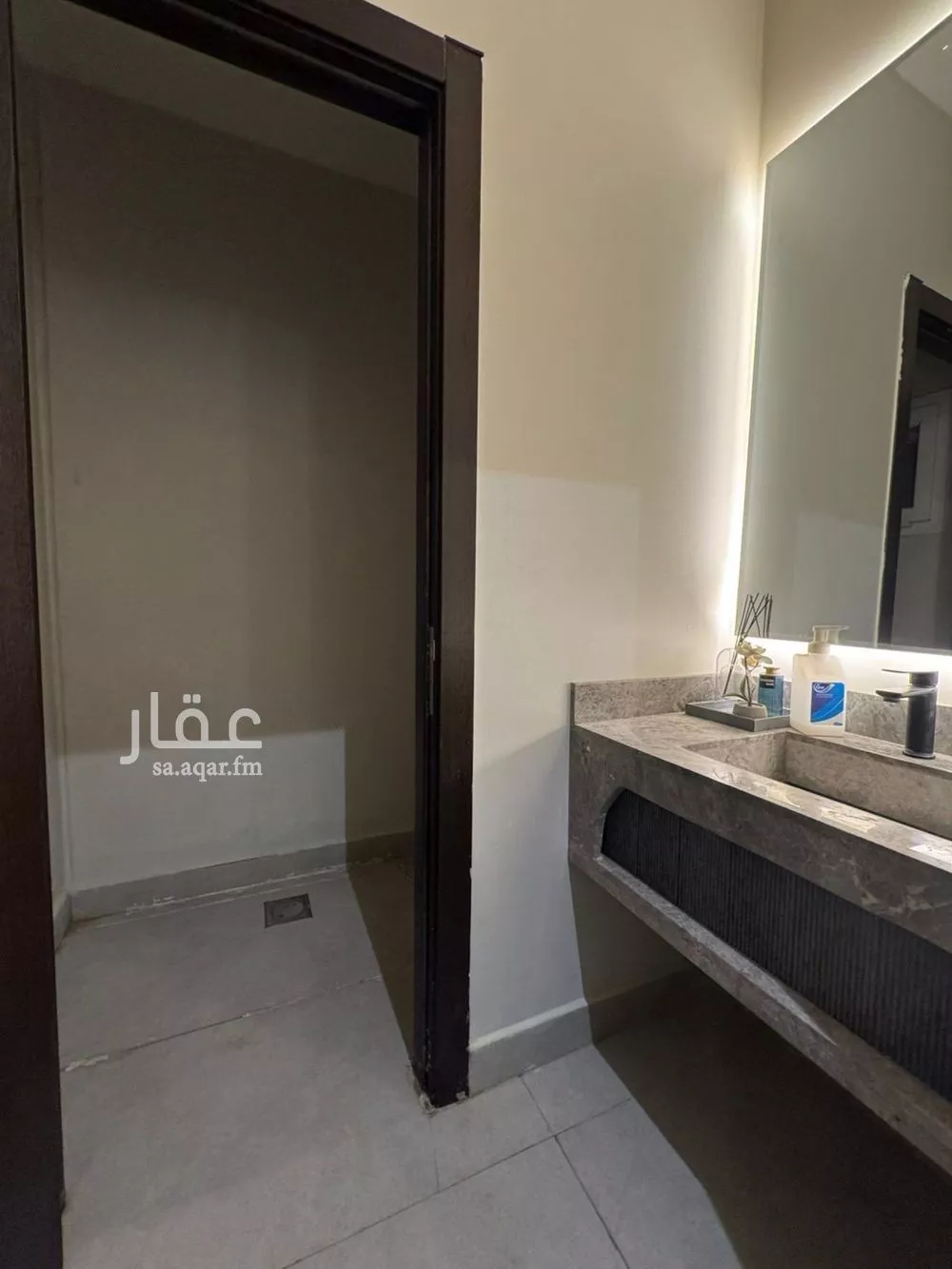 فيلا 5 غرف في الرياض 3