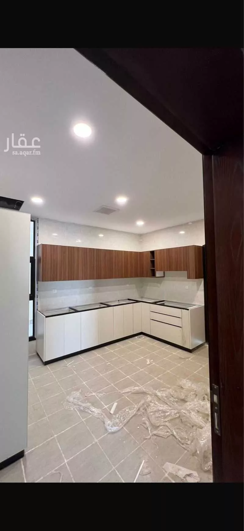 فيلا 4 غرف في الجنادرية 1