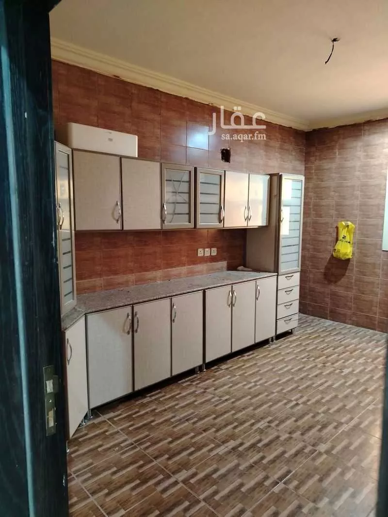 شقة 3 غرف في النرجس 3