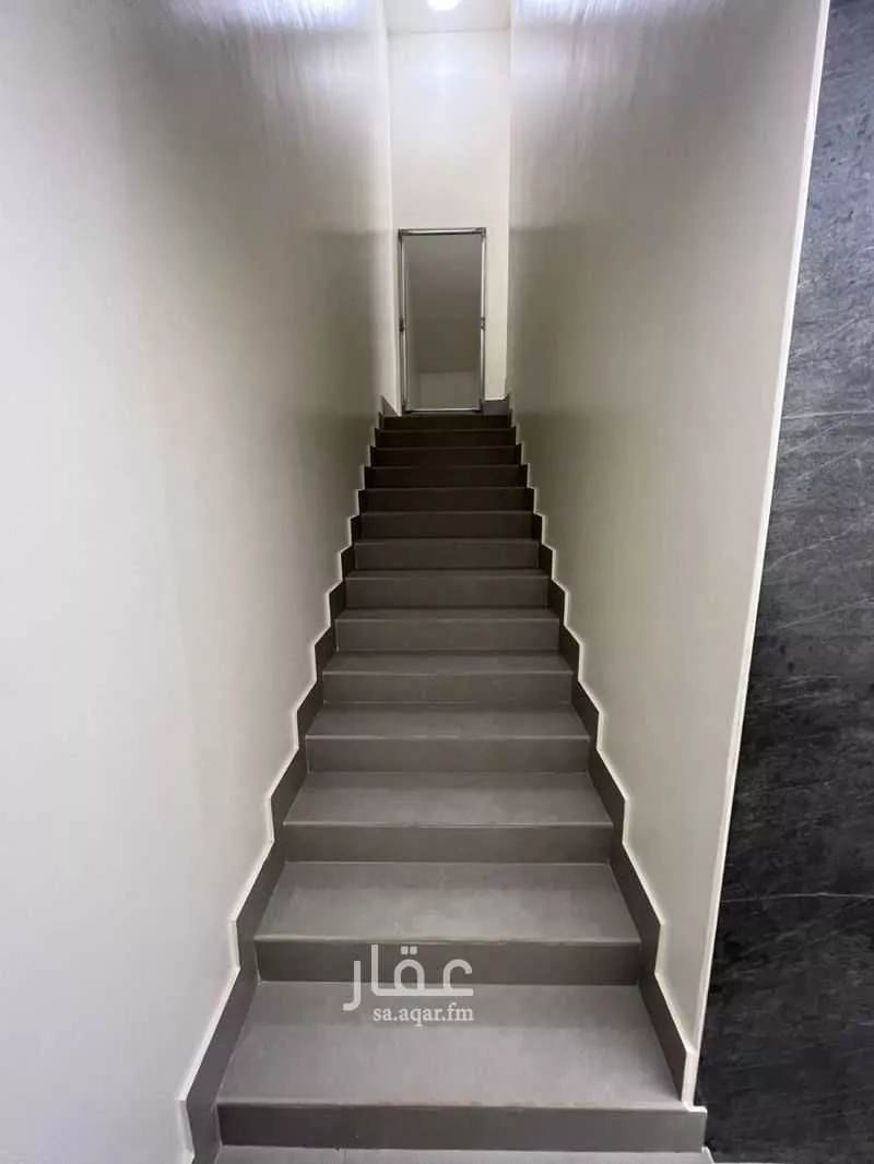 شقة 3 غرف في عرقة 4